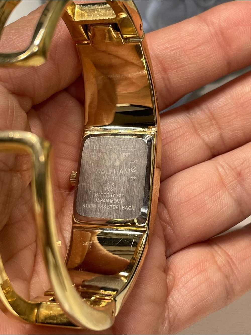 Vintage Waltham Women’s Gold-Tone Cuff Watch, Purple inlays & Crystal Bezel - Picture 6 of 9
